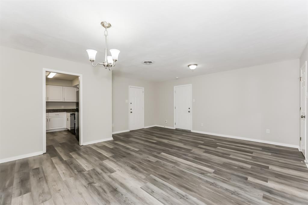 1327 Templecliff Drive Property Photo 5