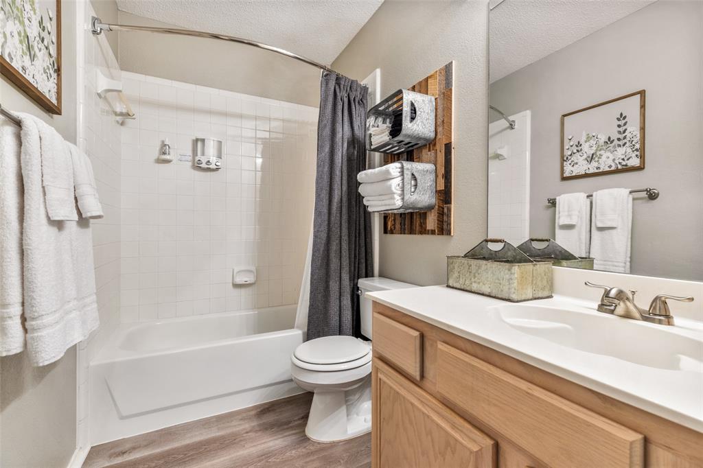 604 Grimsworth Court Property Photo 19