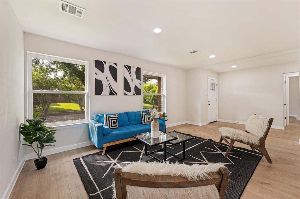 10509 Channel Drive Property Photo 2