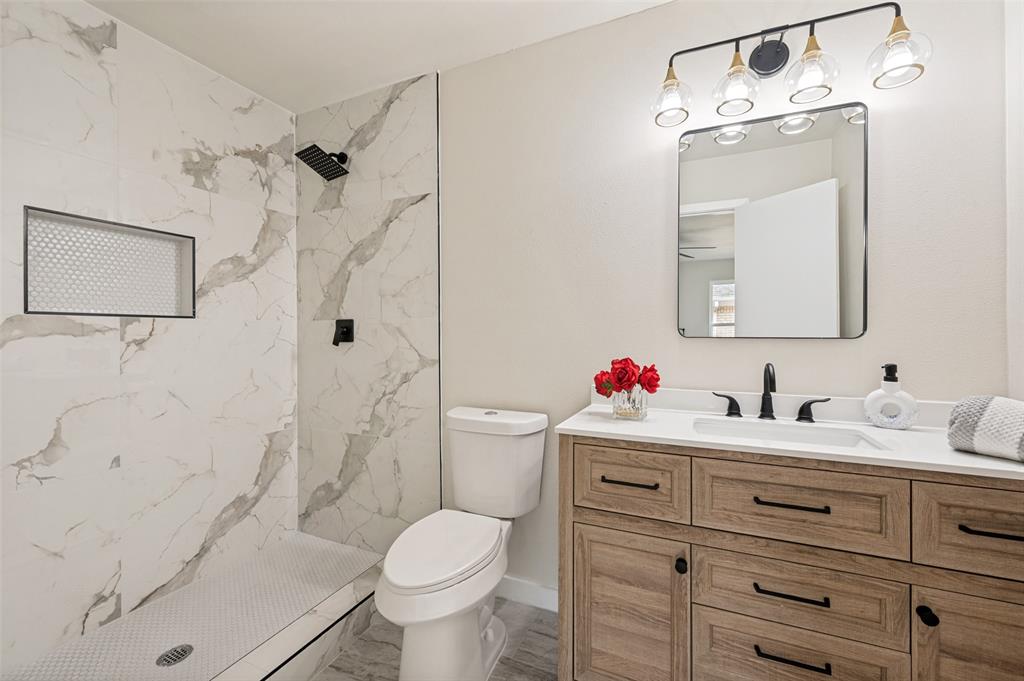 10509 Channel Drive Property Photo 15