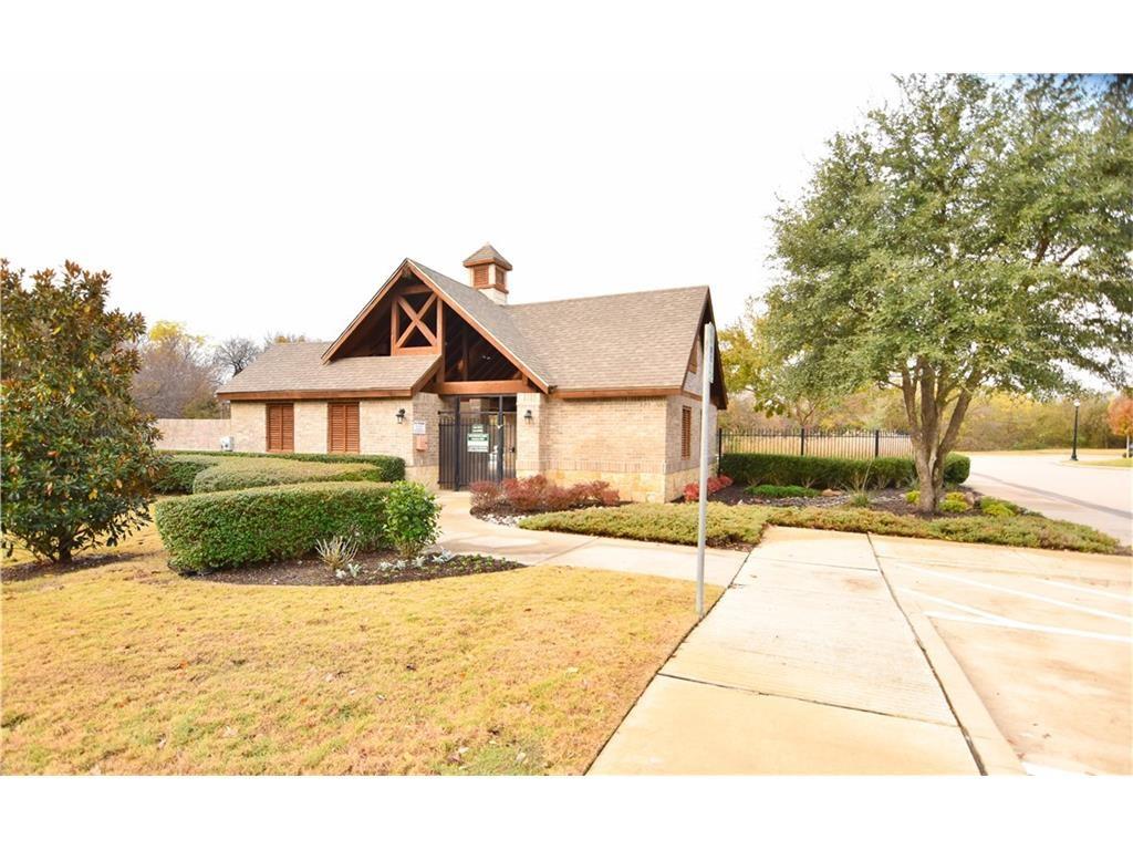 1708 Estacado Drive Property Photo 18