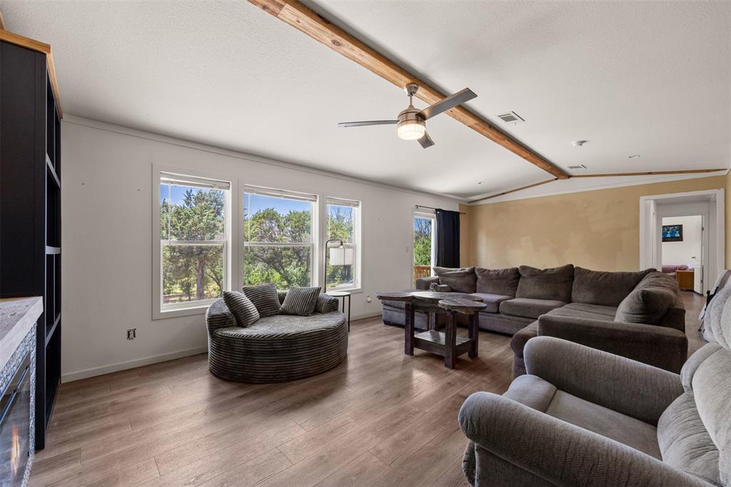 4674 Azle Highway Property Photo 9