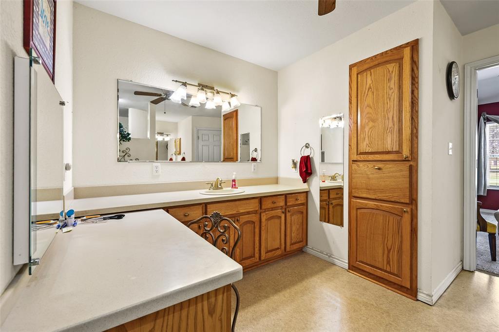 1673 County Road 1525 Property Photo 18