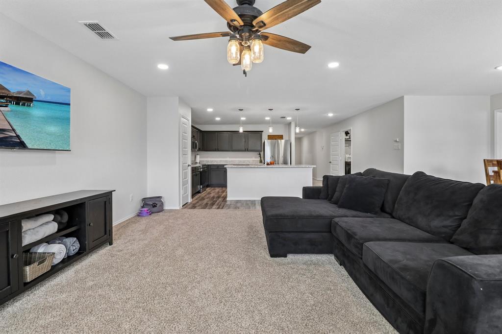 2020 Sun Star Drive Property Photo 8