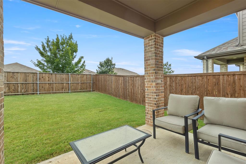 1848 Coronet Avenue Property Photo 6