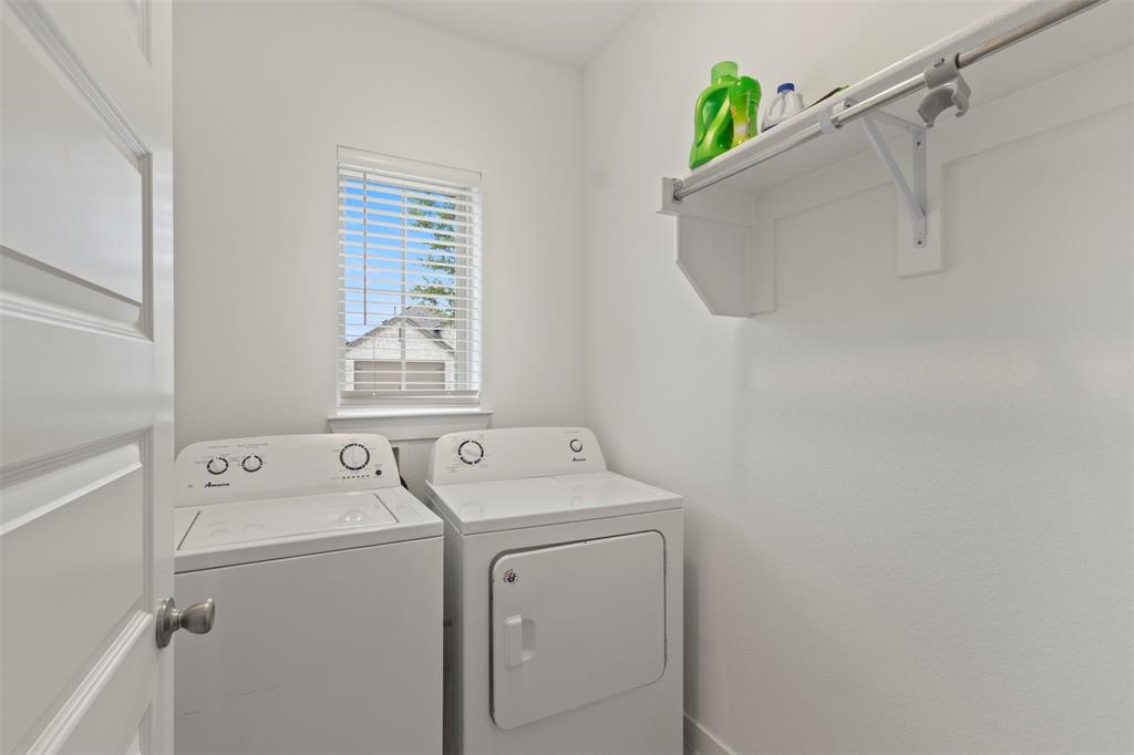 1848 Coronet Avenue Property Photo 35
