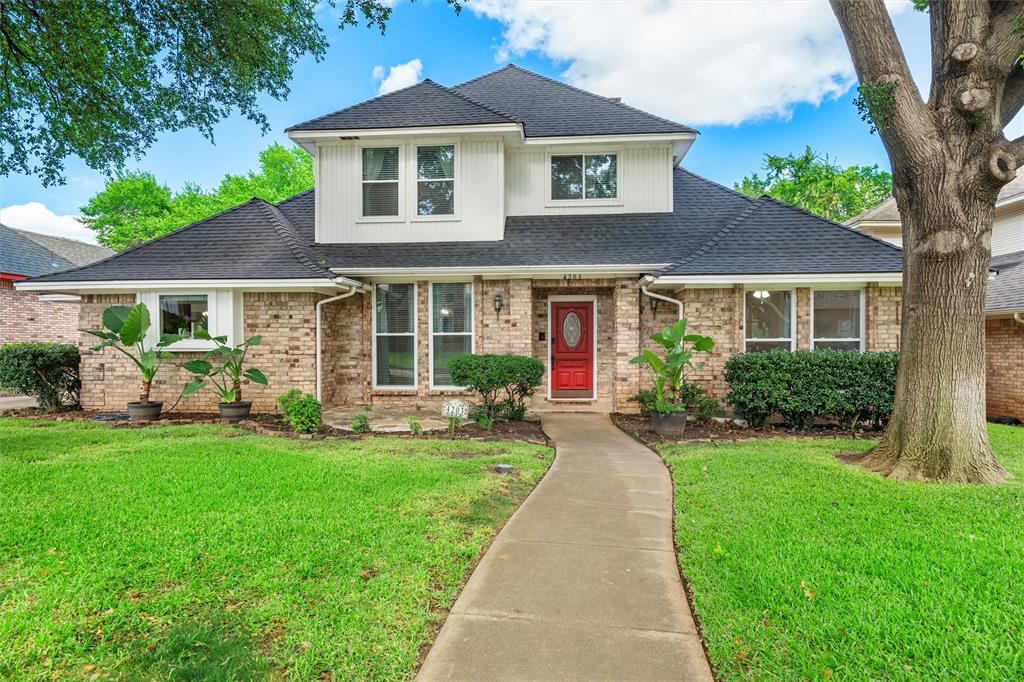 4203 Oak Springs Drive Property Photo 1
