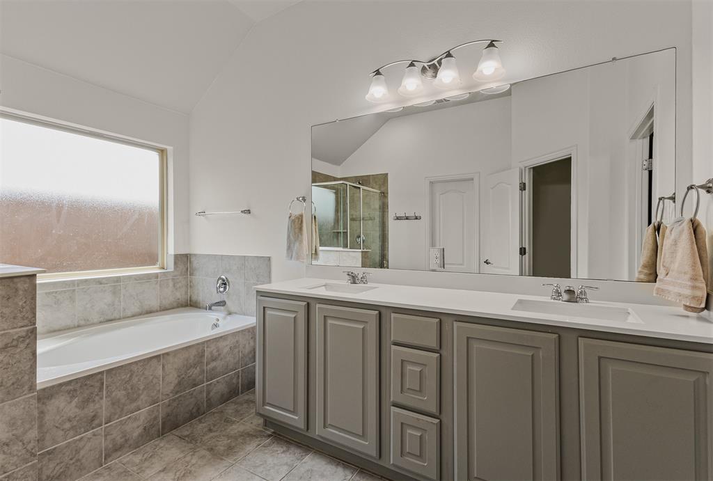 2524 Solomons Place Property Photo 15