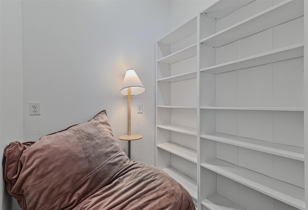 2524 Solomons Place Property Photo 22