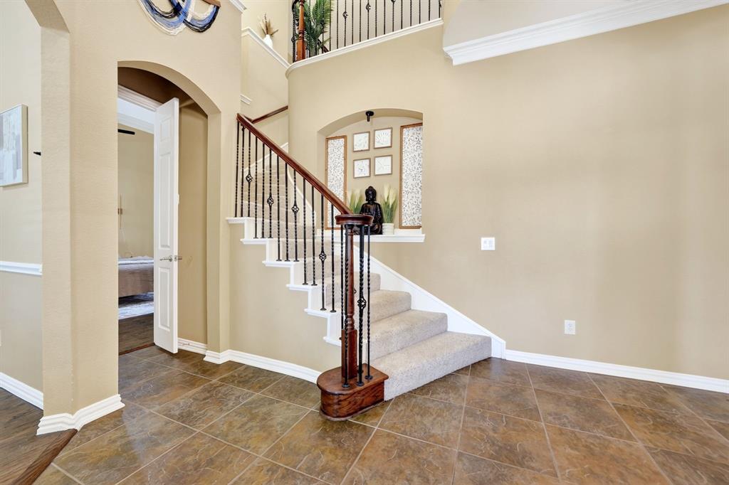 2227 Fox Crossing Lane Property Photo 9