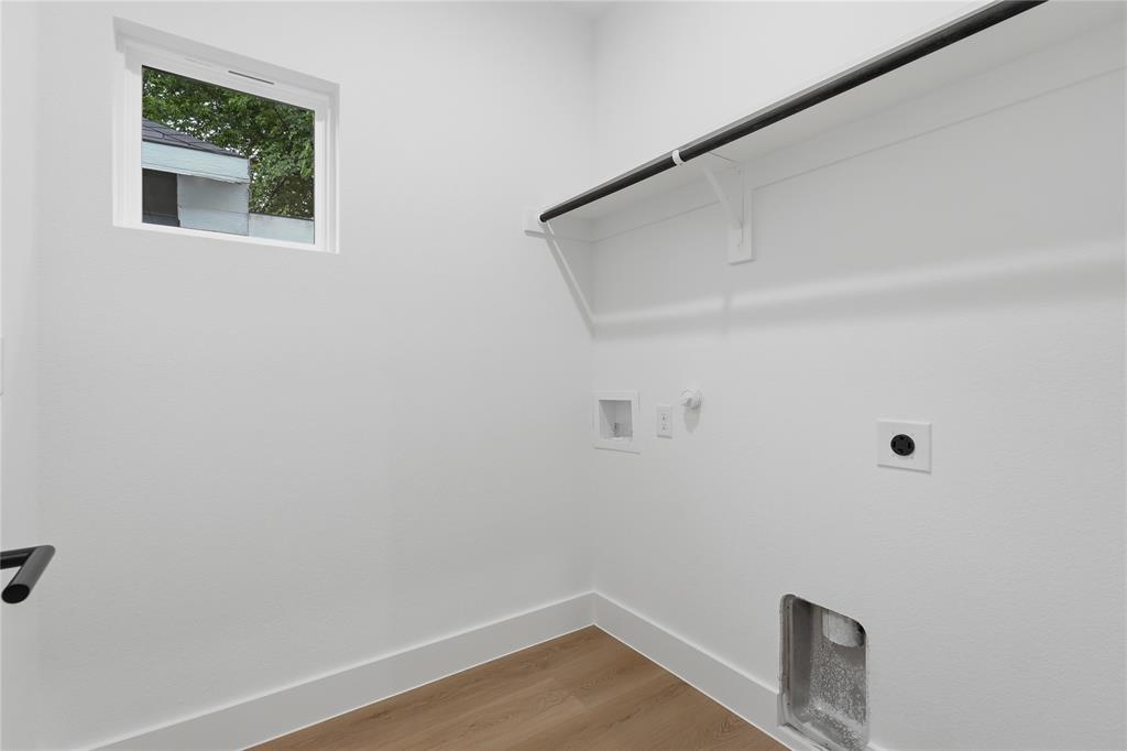 4503 Jamaica Street Property Photo 4
