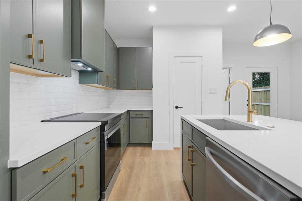 4503 Jamaica Street Property Photo 14