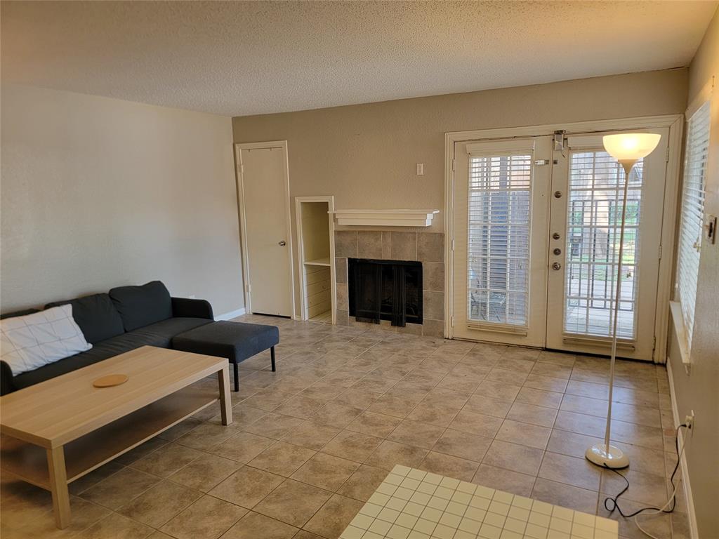 9803 Walnut Street 102 Property Photo 1