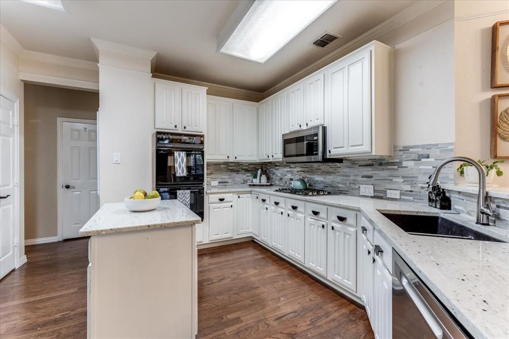 11406 New Orleans Drive Property Photo 15