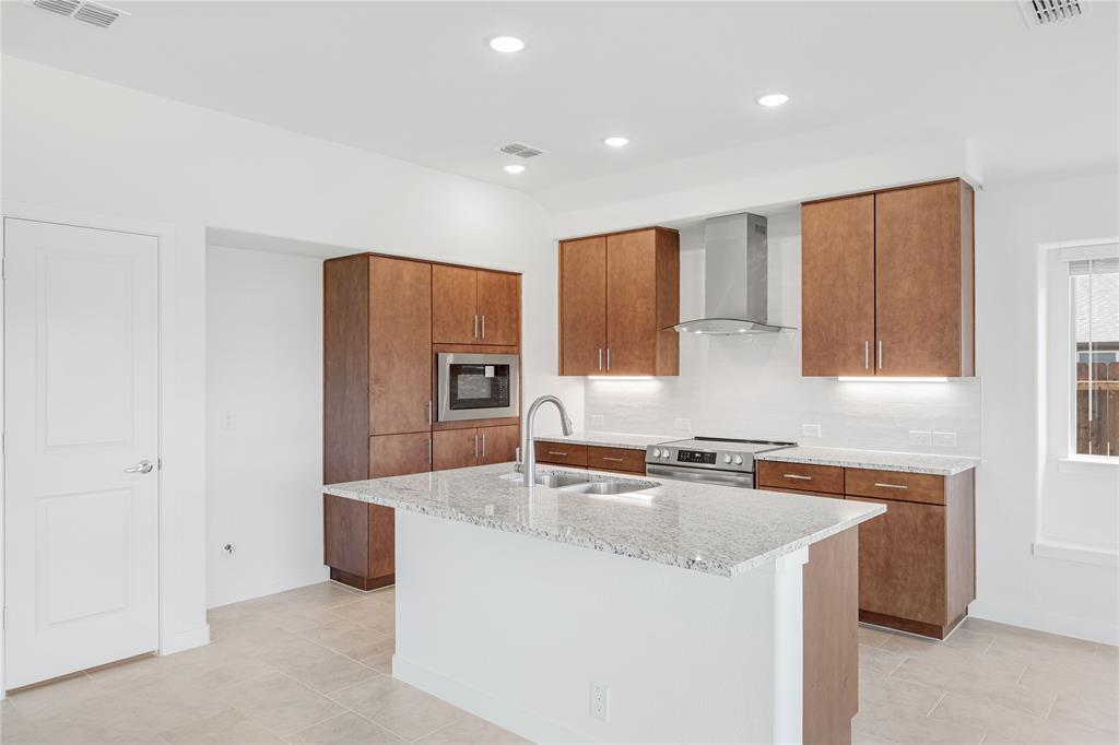 3653 Jordan Way Property Photo 8