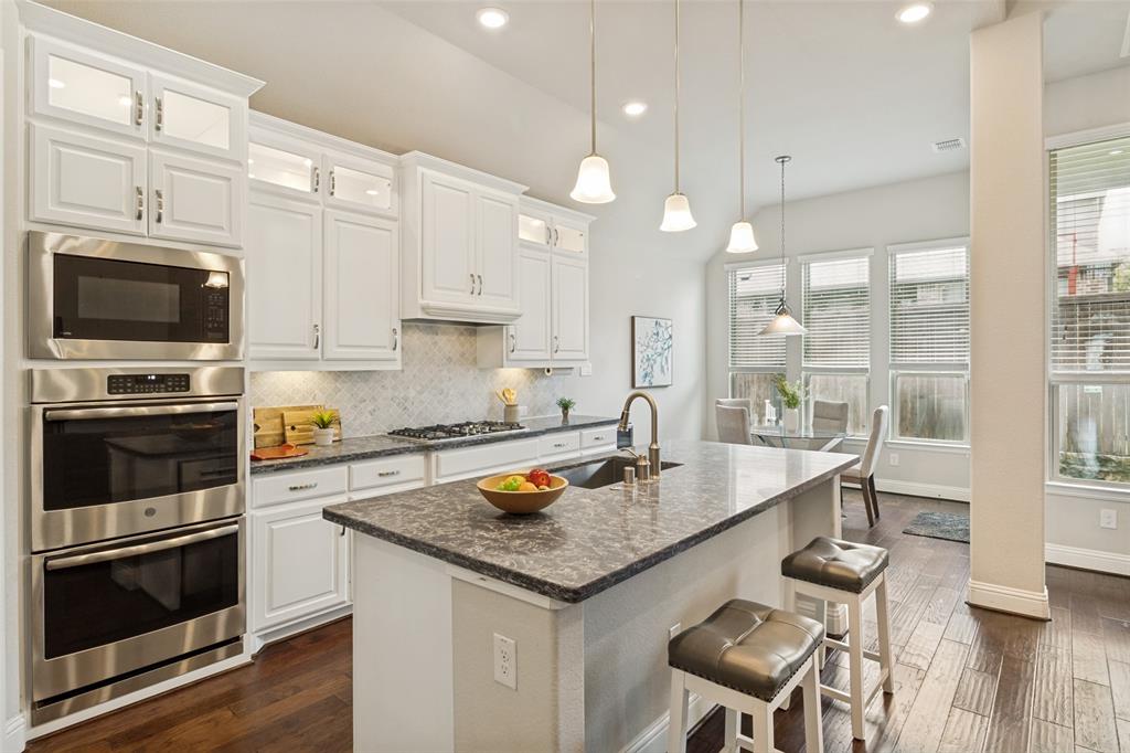 17614 Lily Court Property Photo 13