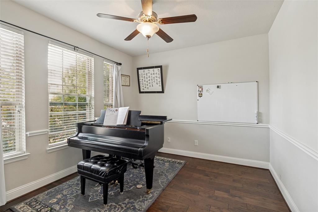 17614 Lily Court Property Photo 19