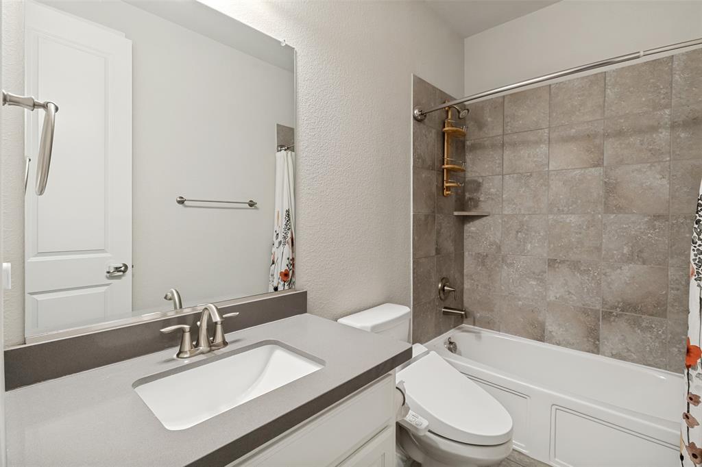 17614 Lily Court Property Photo 25