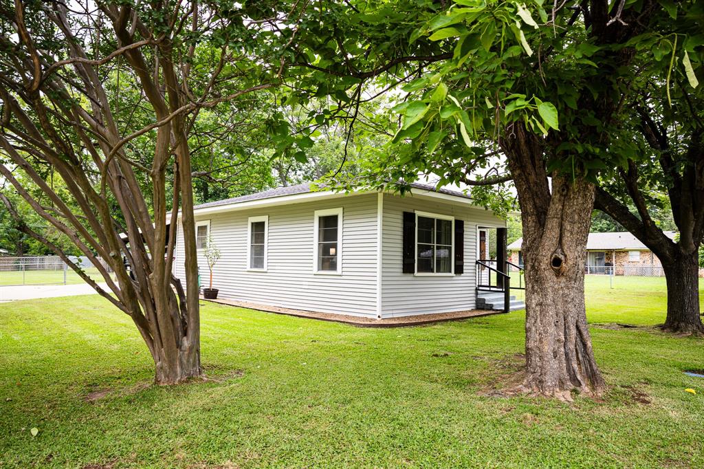508 Fleming St. Property Photo 3