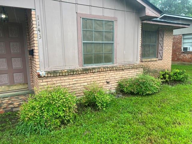 1143 Southland Park Drive Property Photo 2