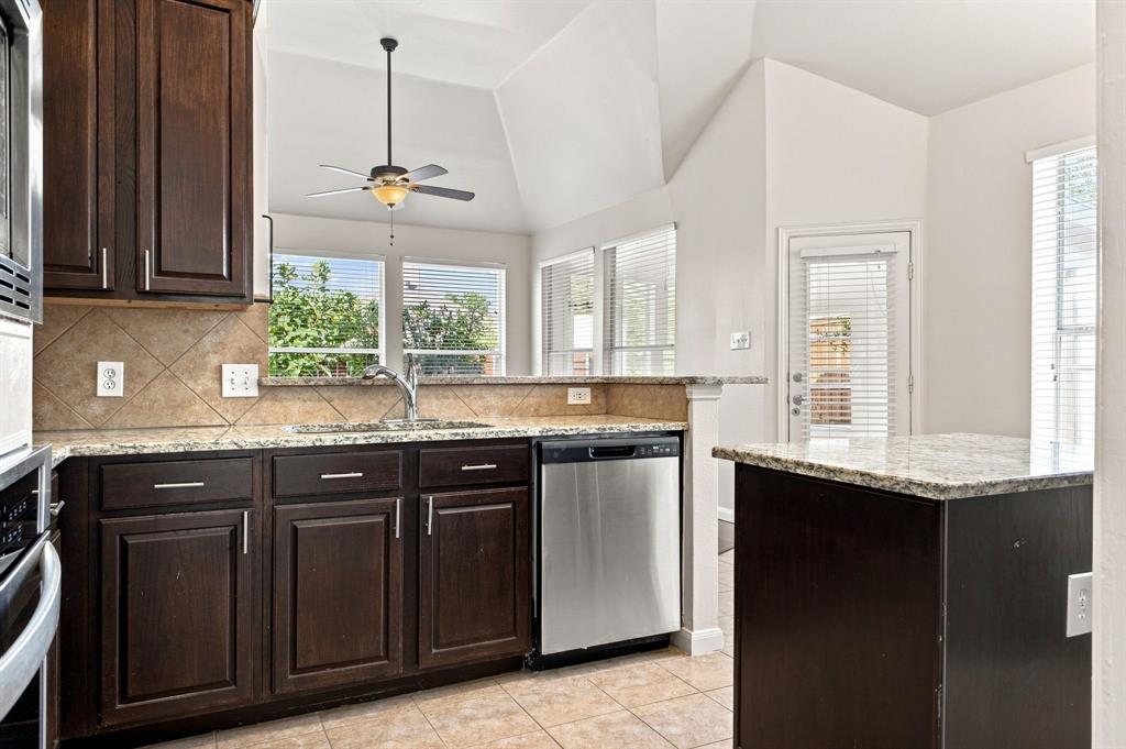 3117 Irvine Drive Property Photo 13