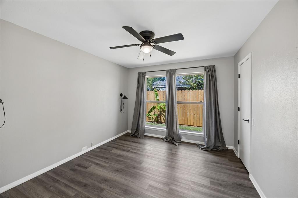 3608 Wandering Trail Property Photo 27