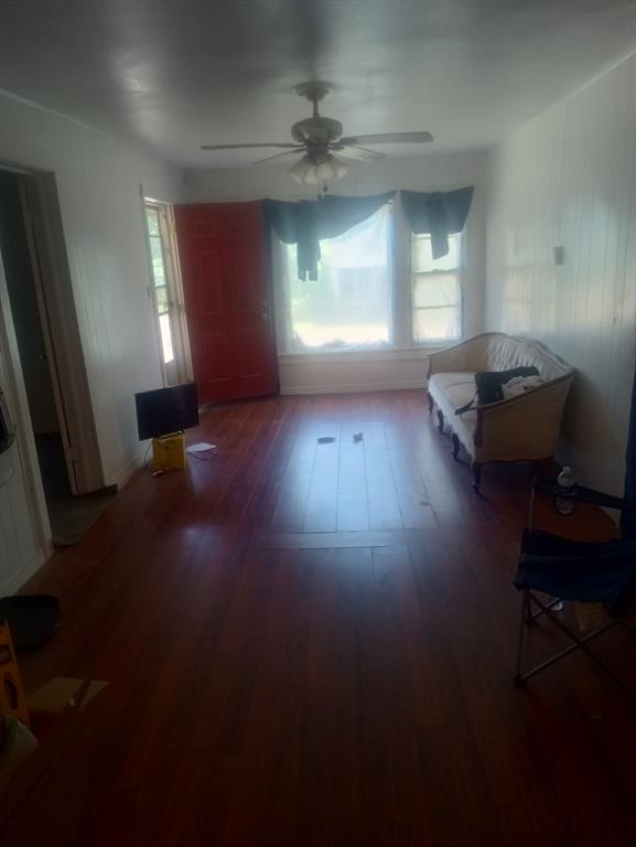 317 Joel Street Property Photo 4