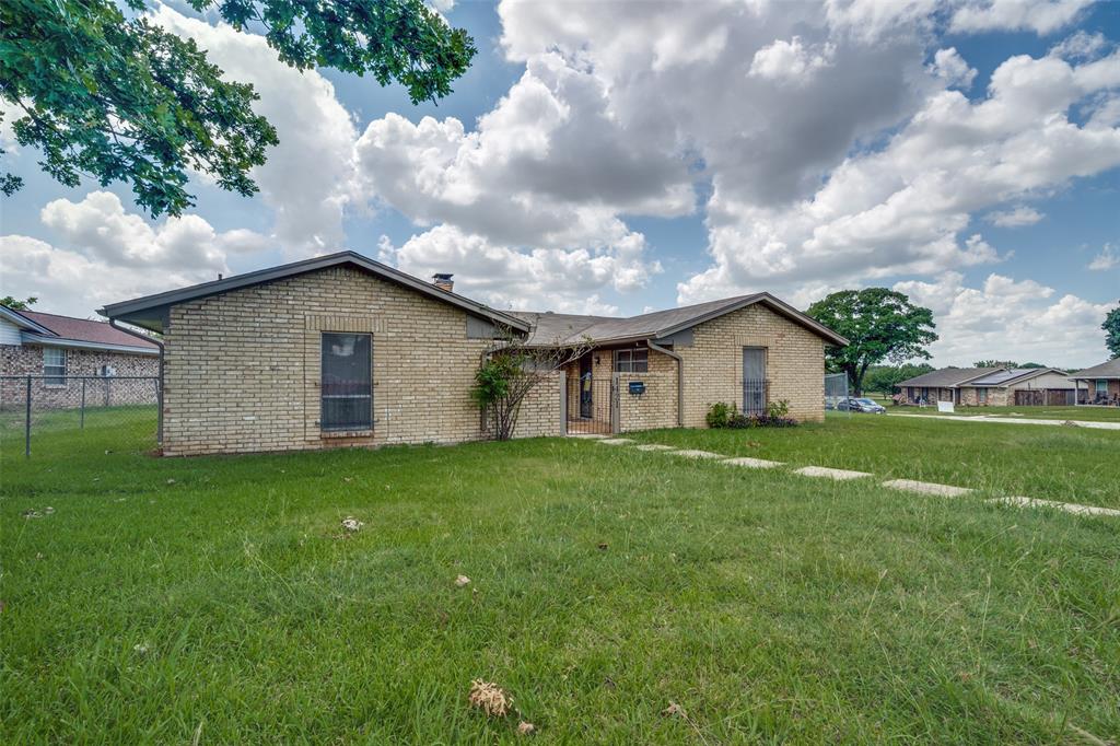 1421 Mount Vernon Drive Property Photo 1