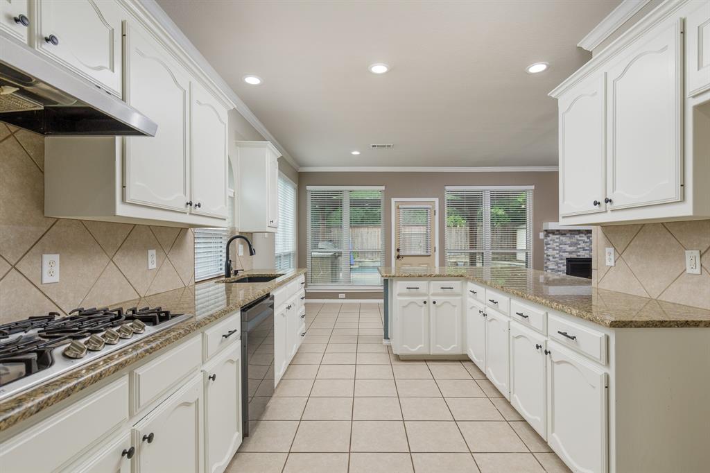 12612 Excelsior Lane Property Photo 14