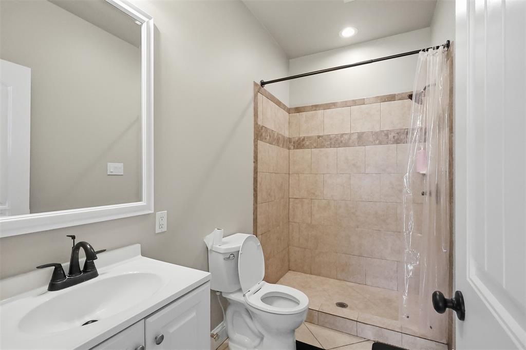2115 Hollow Wood Way Property Photo 23