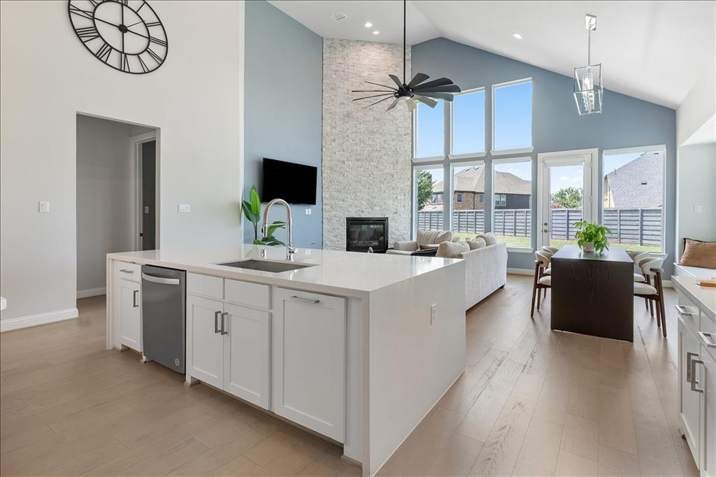 1201 Sea Island Road Property Photo 11