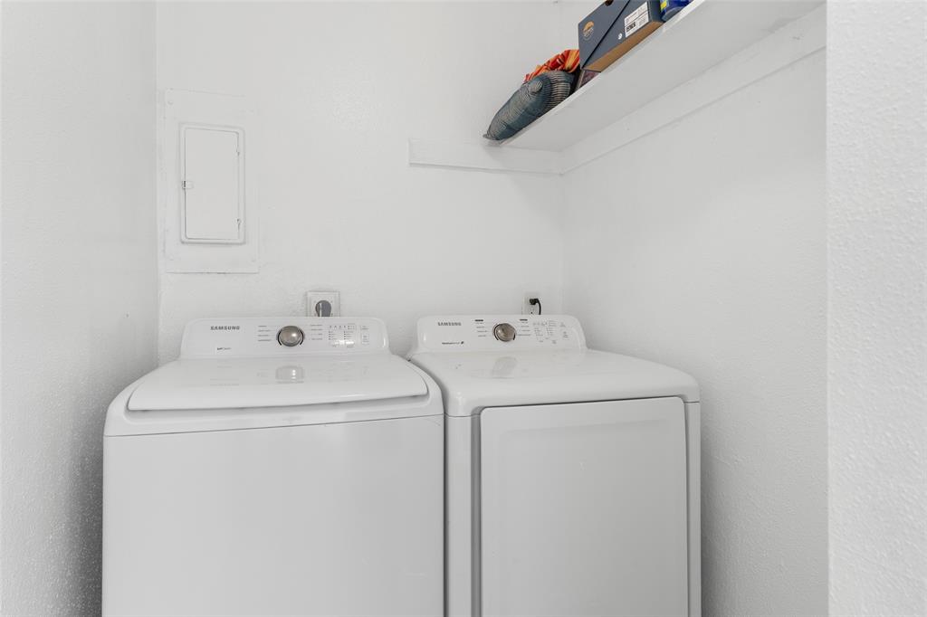 4414 Westminster Drive Property Photo 13
