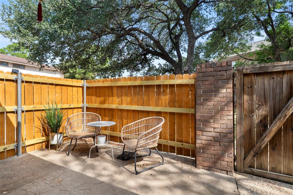 4414 Westminster Drive Property Photo 24