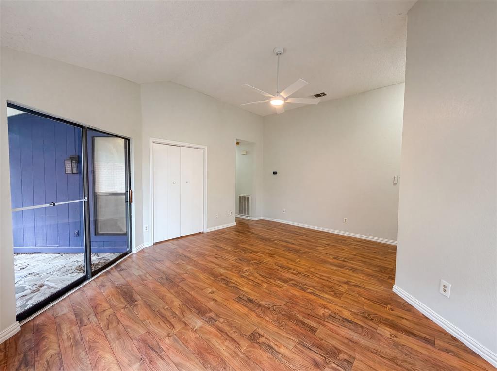 6806 Fire Hill Drive Property Photo 6