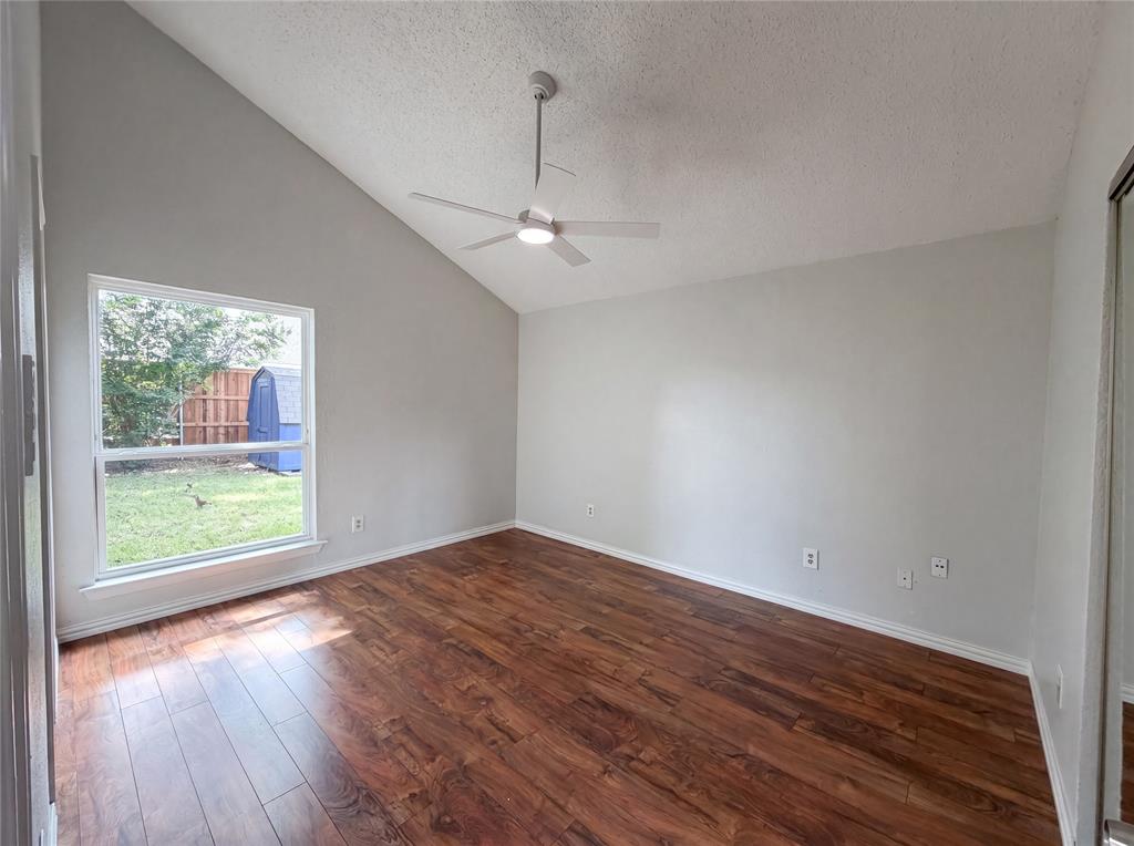 6806 Fire Hill Drive Property Photo 12