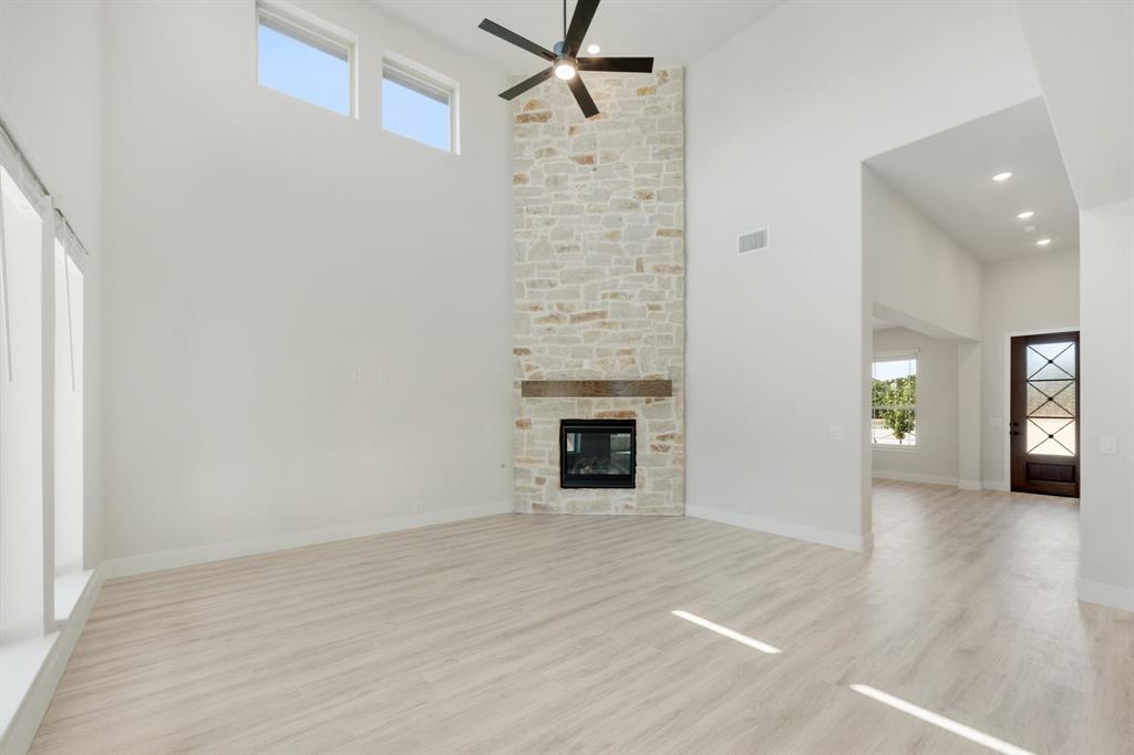 930 Cardinal Drive Property Photo 11