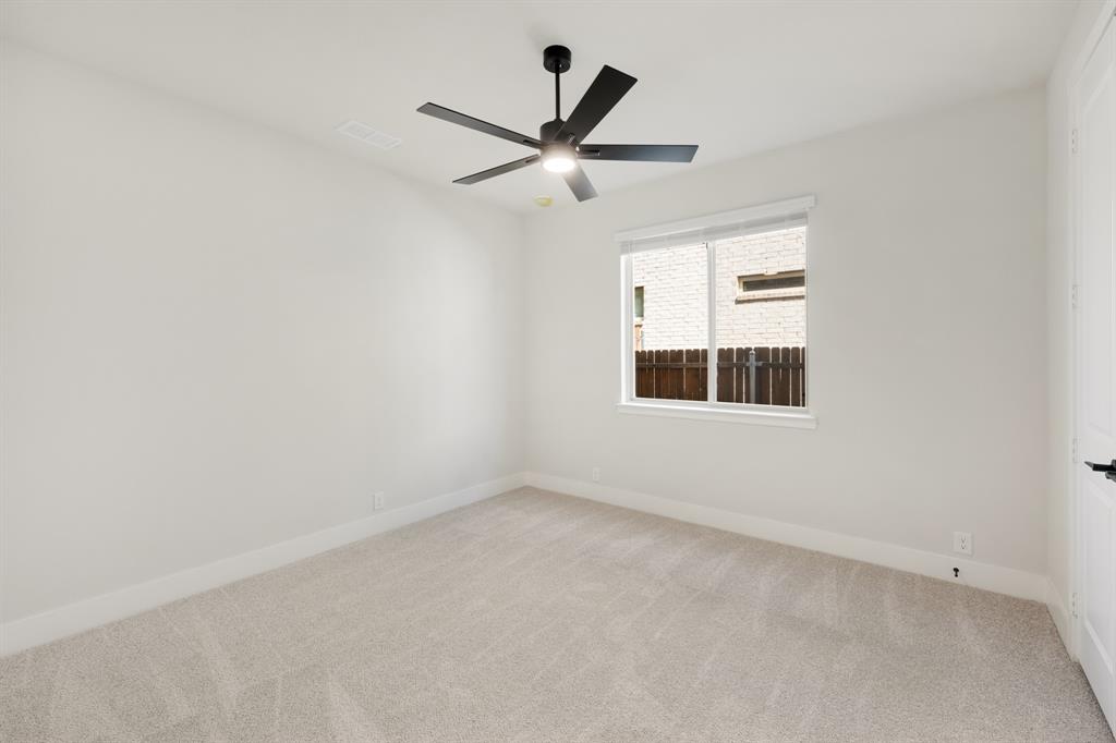 930 Cardinal Drive Property Photo 23
