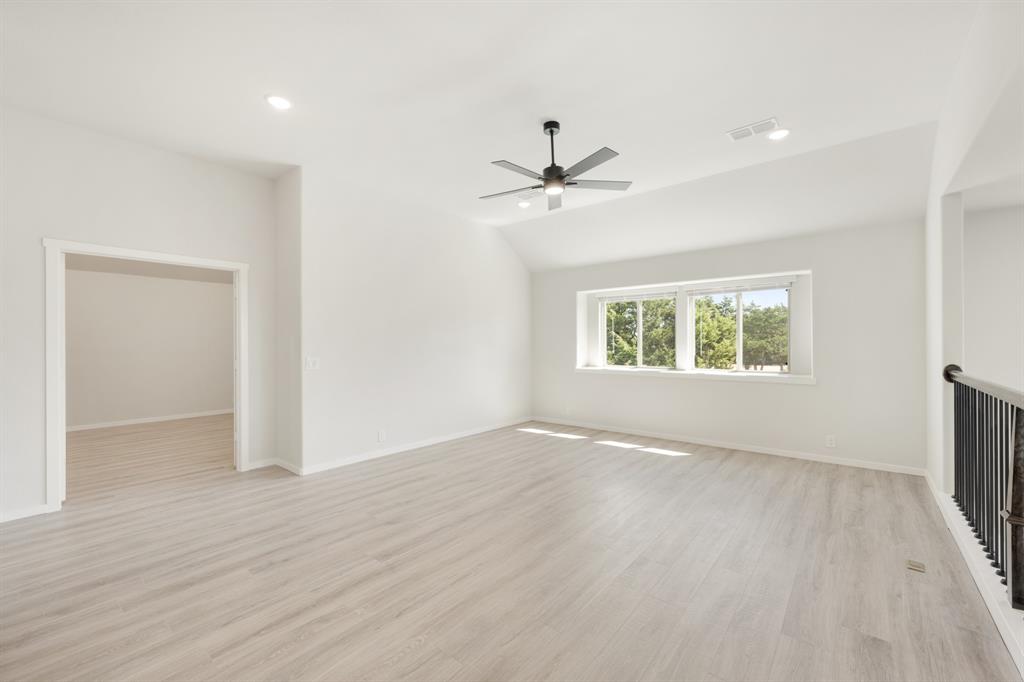 930 Cardinal Drive Property Photo 28