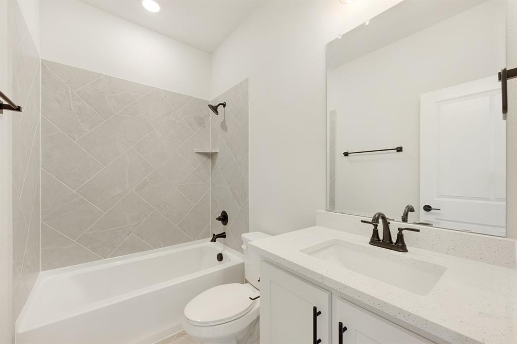 930 Cardinal Drive Property Photo 32