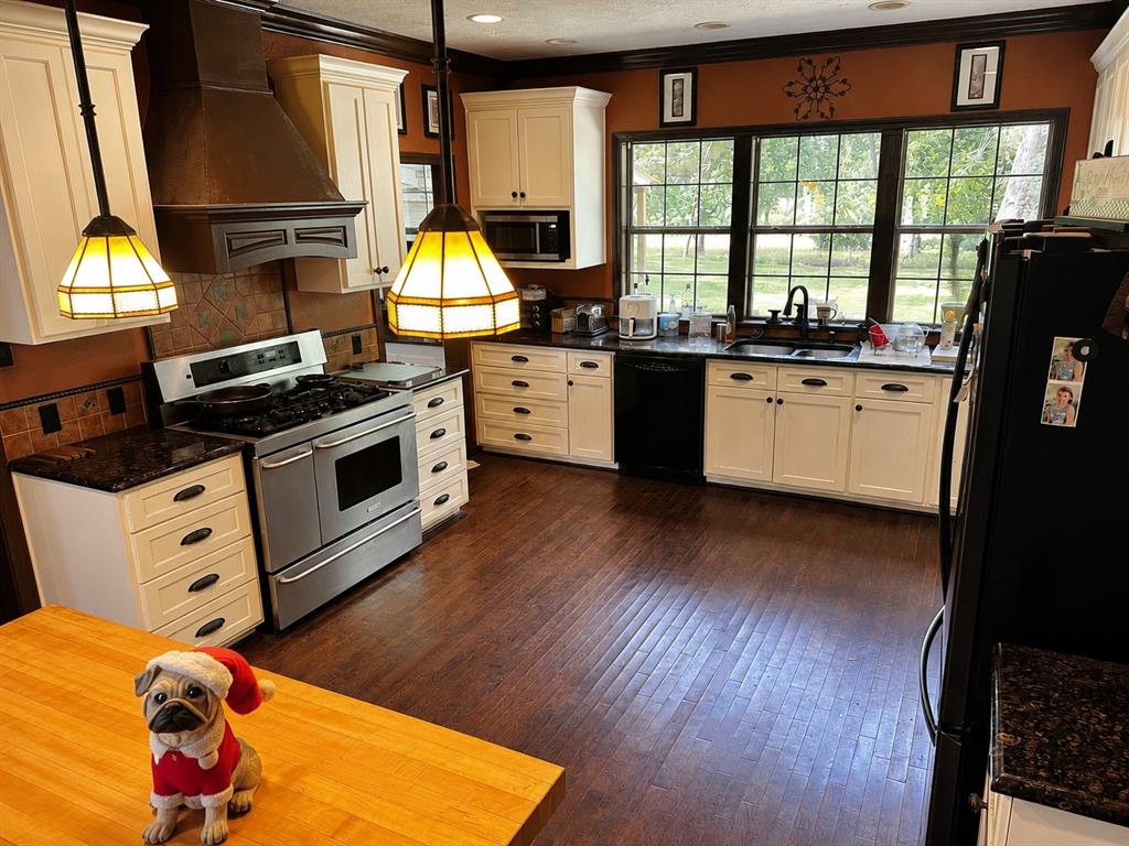 18589 Fm 1565 Property Photo 4