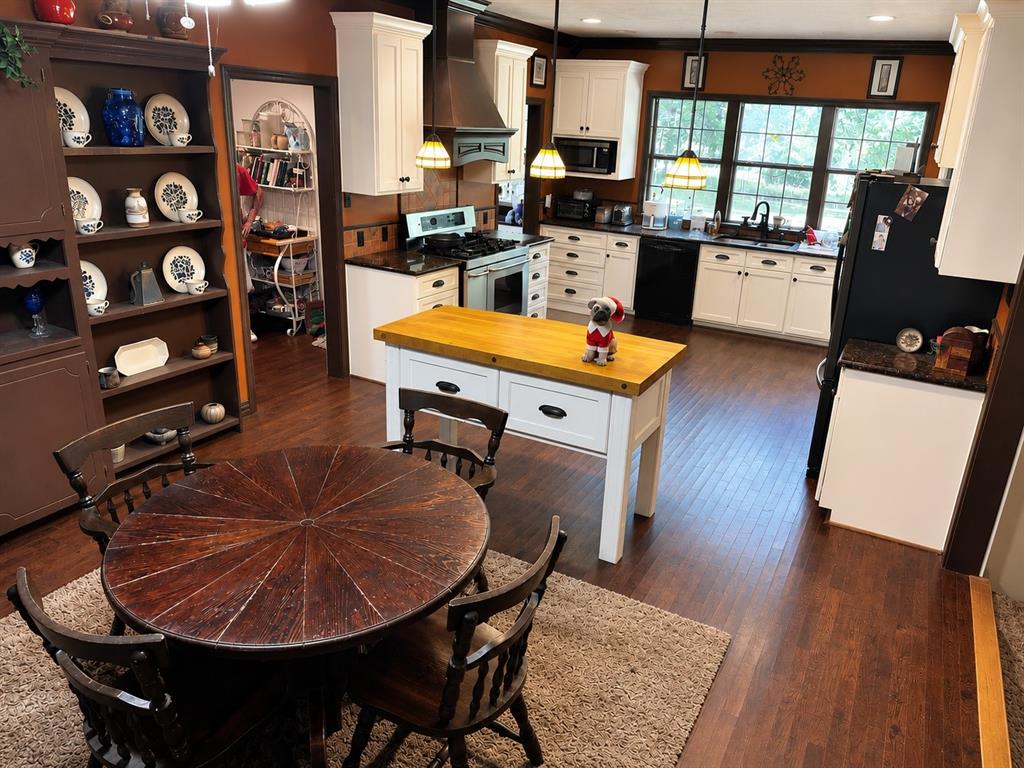 18589 Fm 1565 Property Photo 7