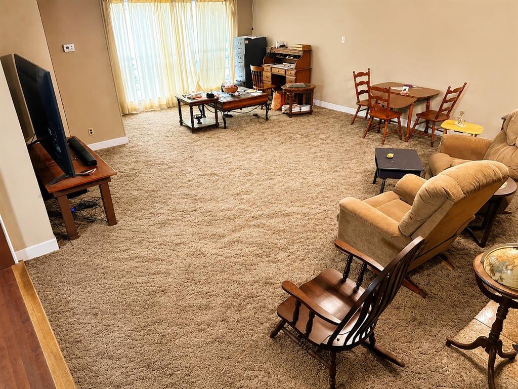 18589 Fm 1565 Property Photo 10