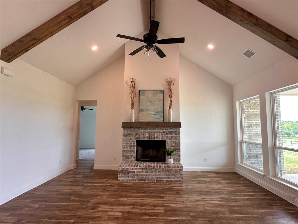2284 Erwin Road Property Photo 5