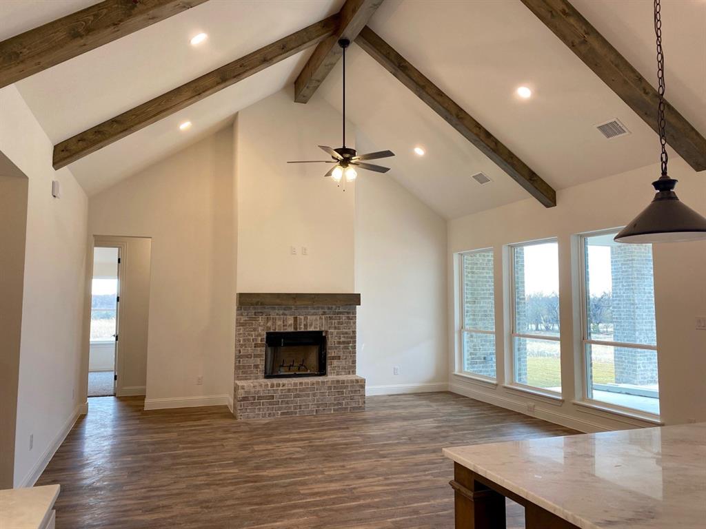 2284 Erwin Road Property Photo 6