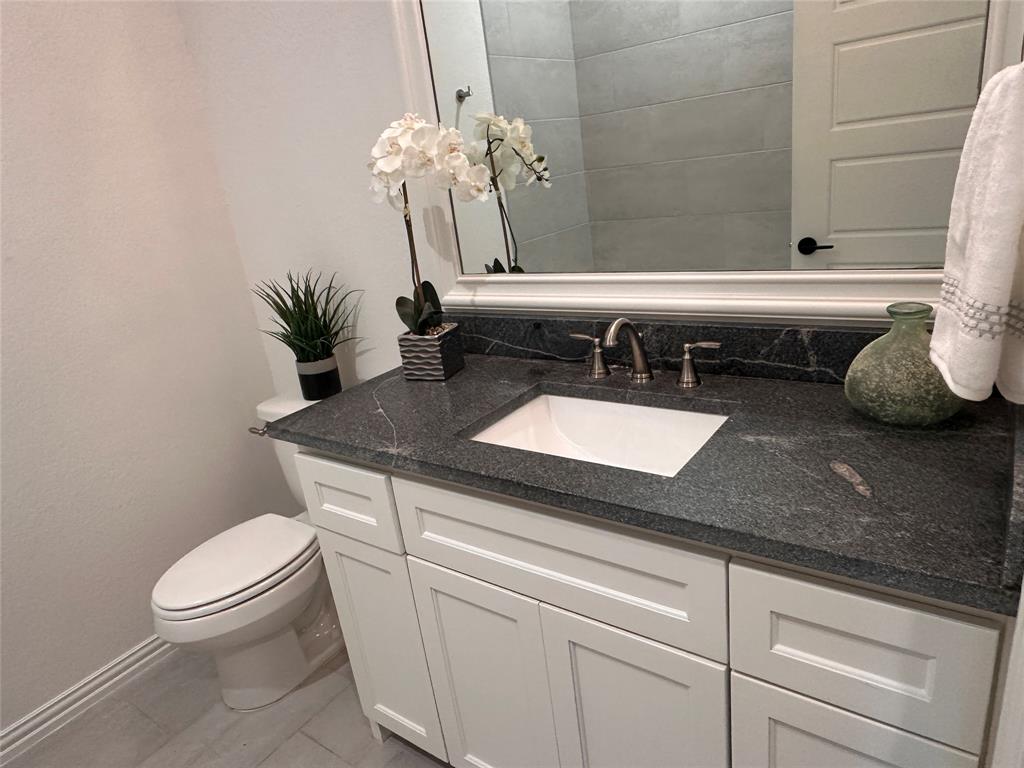 2284 Erwin Road Property Photo 23