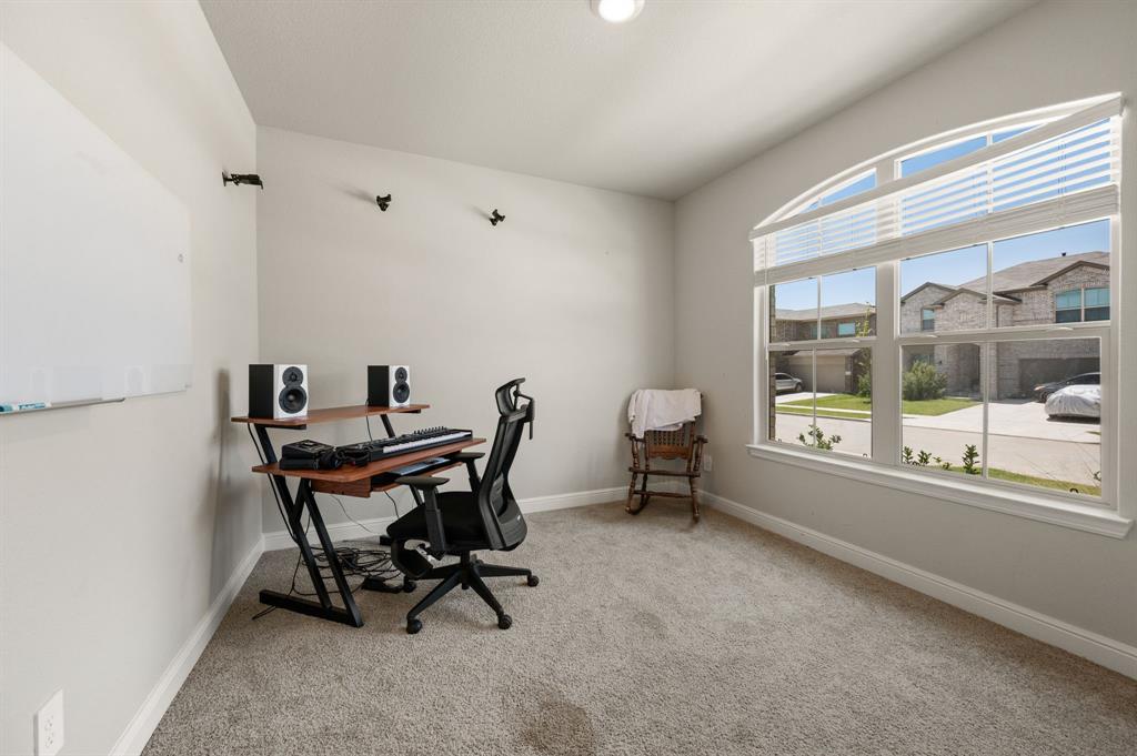 1217 Southwark Drive Property Photo 22