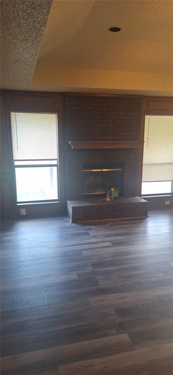 802 Crystal Creek Lane Property Photo 6