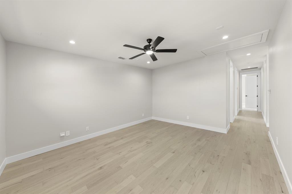 1902 Pebble Lane Property Photo 23