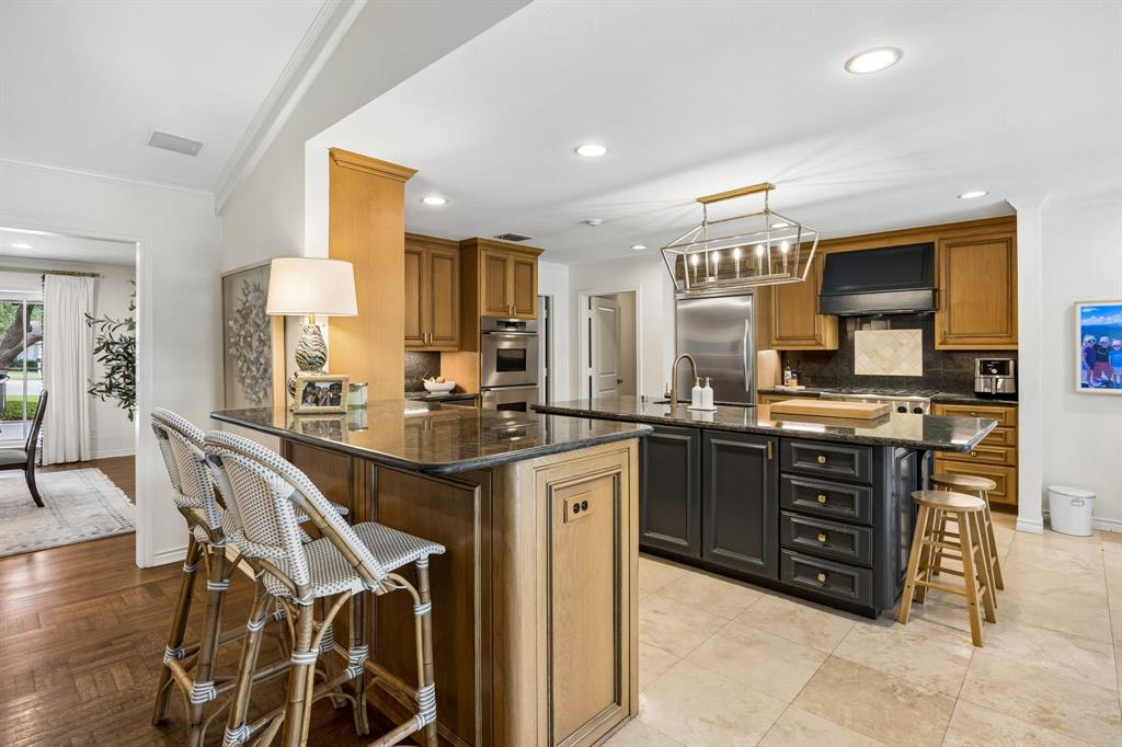 6929 Elmridge Drive Property Photo 11