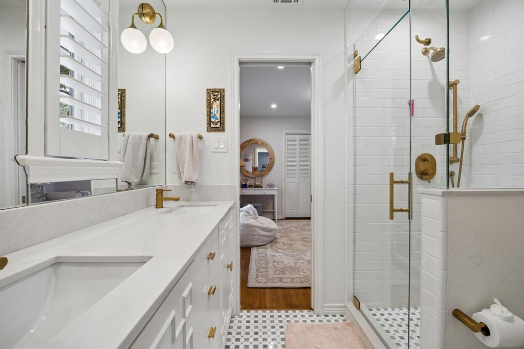 6929 Elmridge Drive Property Photo 22